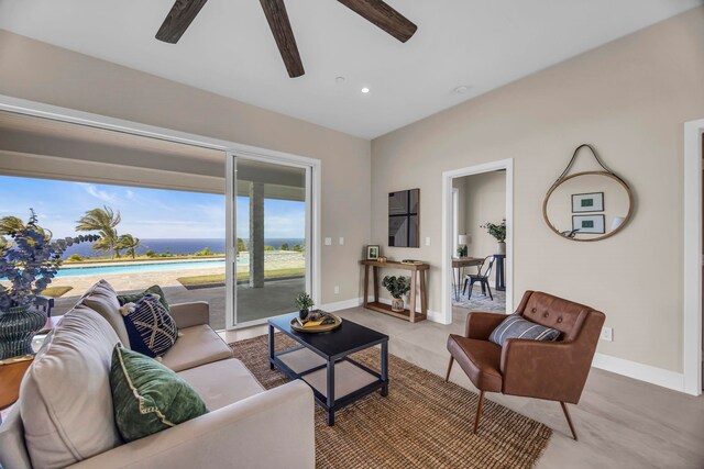 500 Kai Huki Cir Unit B, Haiku, HI 96708 - living room with ceiling fan, baseboards, and recessed lighting