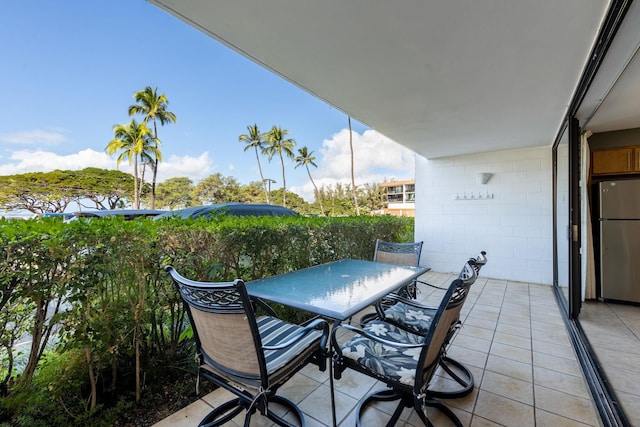 2653 S Kihei Rd Unit 114, Kihei, HI 96753 - patio / terrace featuring outdoor dining space