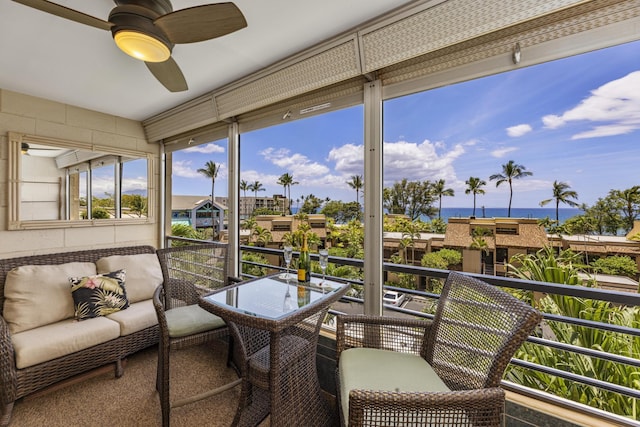 2385 S Kihei Rd Unit 306, Kihei, HI 96753 - sunroom with ceiling fan and a residential view