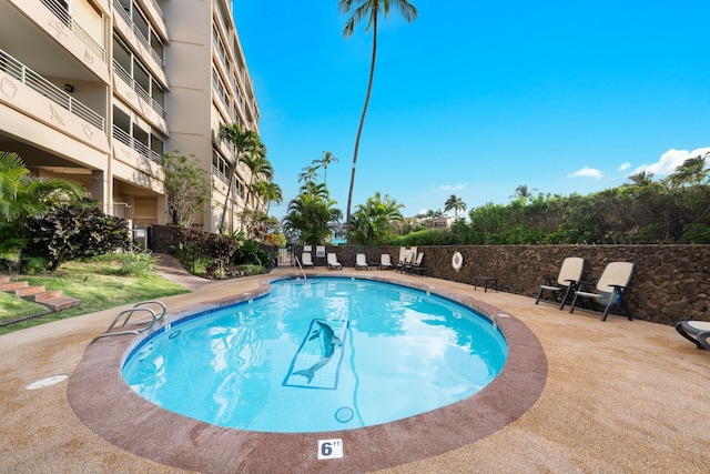 2385 S Kihei Rd Unit 306, Kihei, HI 96753 - community pool featuring a patio area