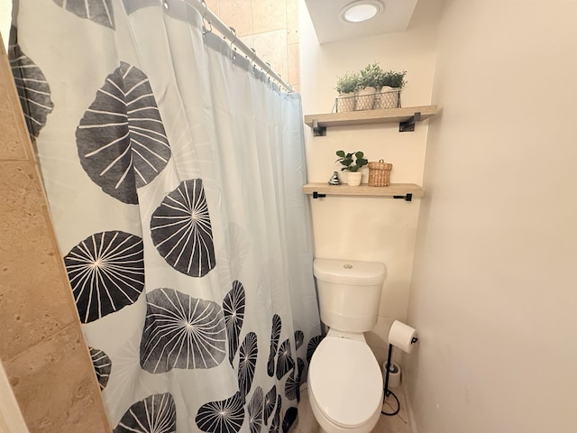3660 Lower Honoapiilani Rd Unit 111, Lahaina, HI 96761 - full bathroom with toilet and a shower with shower curtain