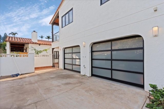 3291 Waileia Pl, Kihei, HI 96753 - garage with driveway
