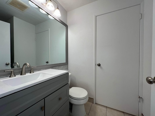 480 Kenolio Rd Unit 23-202, Kihei, HI 96753 - bathroom with vanity and tile patterned floors