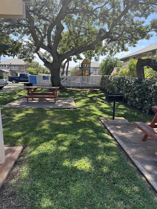 480 Kenolio Rd Unit 23-202, Kihei, HI 96753 - view of yard