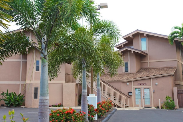 115 N Kihei Rd Unit A3, Kihei, HI 96753 - view of building exterior with stairway