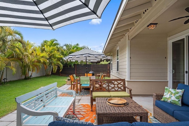 view of patio / terrace featuring an outdoor hangout area and ceiling fan