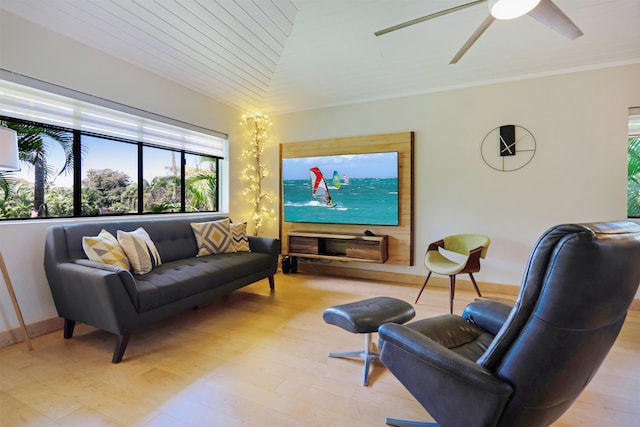 3788 Lower Honoapiilani Rd Unit E212, Lahaina, HI 96761 - living room featuring light wood-style flooring, ceiling fan, and crown molding