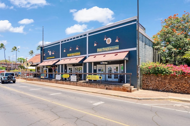 3788 Lower Honoapiilani Rd Unit E212, Lahaina, HI 96761 - view of commercial property with uncovered parking