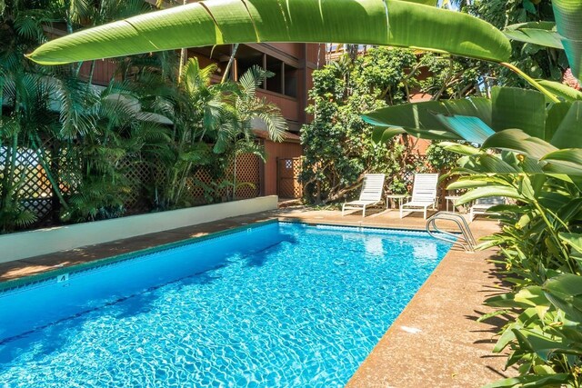 view of outdoor pool