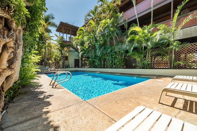 99 Walaka St Unit 10A, Kihei, HI 96753 - outdoor pool with a patio area