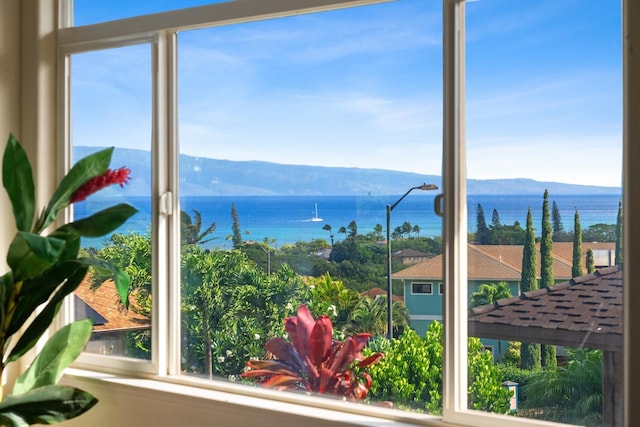 140 Kahana Ridge Dr, Lahaina, HI 96761 - water view featuring a mountainous background