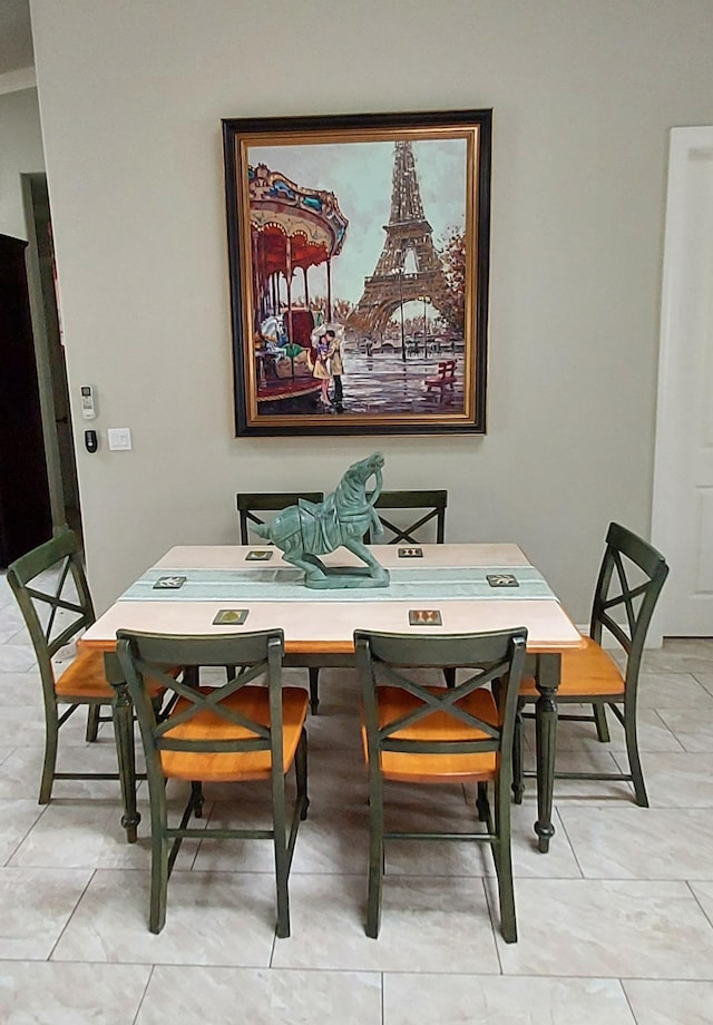 516 Polulani Dr, Wailuku, HI 96793 - dining room featuring light tile patterned floors