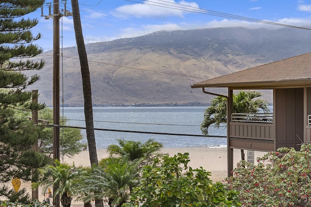 view of water feature with a mountain view