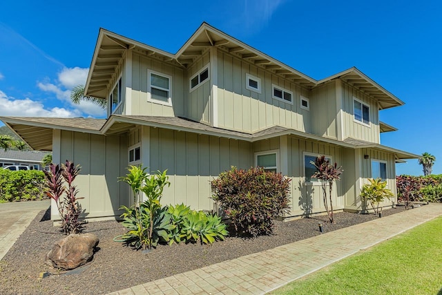 view of property exterior