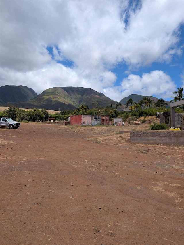 555 Hokiokio Rd, Lahaina, HI 96761