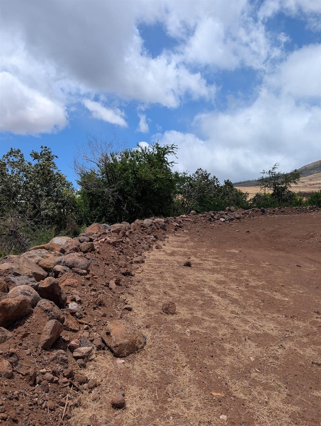 555 Hokiokio Rd, Lahaina, HI 96761
