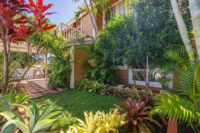 140 Uwapo Rd Unit 9-103, Kihei, HI 96753 - view of yard
