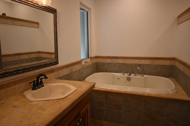 55 Palulu Way Unit A, Haiku, HI 96708 - bathroom with vanity and a garden tub