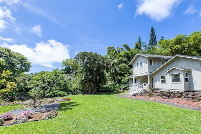 55 Palulu Way Unit A, Haiku, HI 96708 - view of green lawn