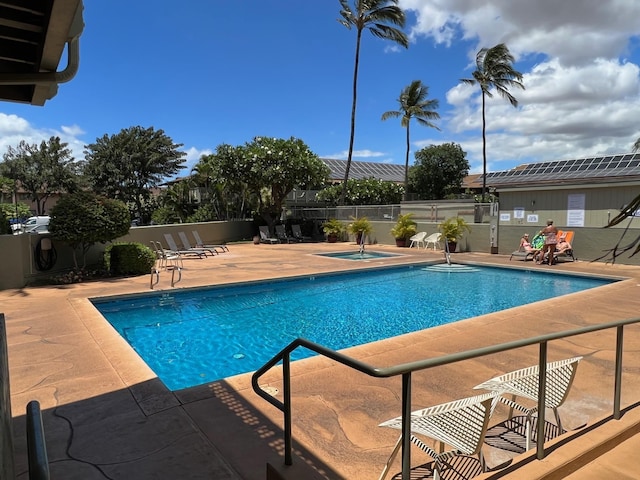 715 S Kihei Rd Unit D144, Kihei, HI 96753 - community pool featuring a community hot tub, a patio area, and fence