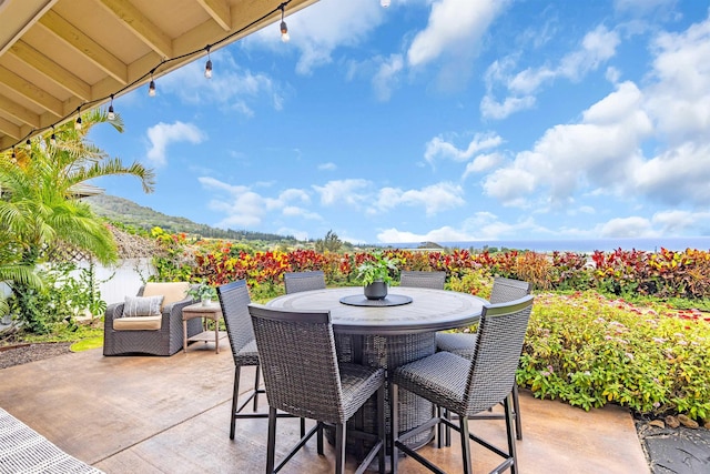 235 Kilioopu St, Wailuku, HI 96793 - view of patio with outdoor dining space