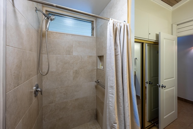 5315 Lower Honoapiilani Rd Unit D224, Lahaina, HI 96761 - full bath with tiled shower
