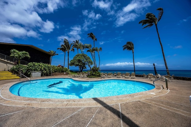 5315 Lower Honoapiilani Rd Unit D224, Lahaina, HI 96761 - community pool featuring a patio and a water view