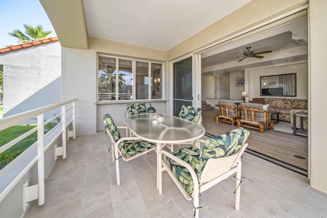 balcony with ceiling fan