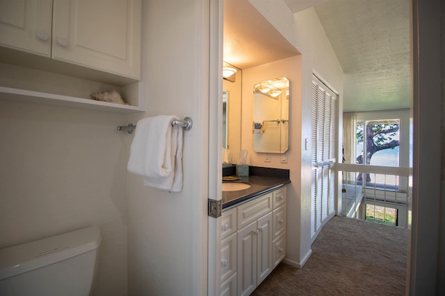 2230 S Kihei Rd Unit 9, Kihei, HI 96753 - bathroom with vanity and a textured ceiling