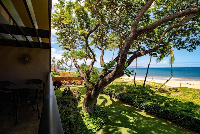 2230 S Kihei Rd Unit 9, Kihei, HI 96753 - water view featuring nearby beach