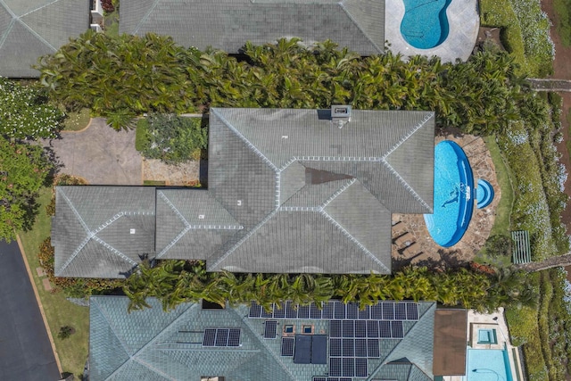 212 Crestview Rd, Lahaina, HI 96761 - drone / aerial view of a pool