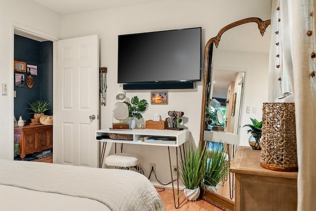 1299 Uluniu Rd Unit 103E, Kihei, HI 96753 - bedroom featuring wood finished floors