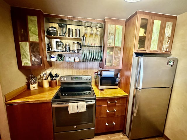 kitchen with appliances with stainless steel finishes