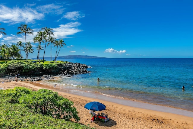 water view featuring a beach view