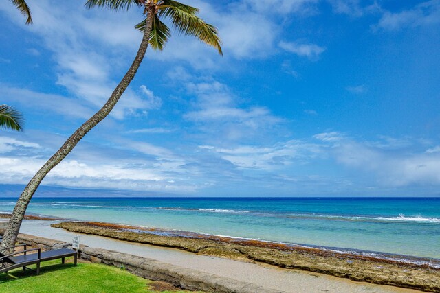 3559 Lower Honoapiilani Rd Unit 720, Lahaina, HI 96761 - water view with local beach