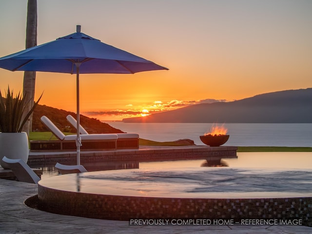 487 Haniu St Unit 3A, Lahaina, HI 96761 - view of patio / terrace featuring a water view