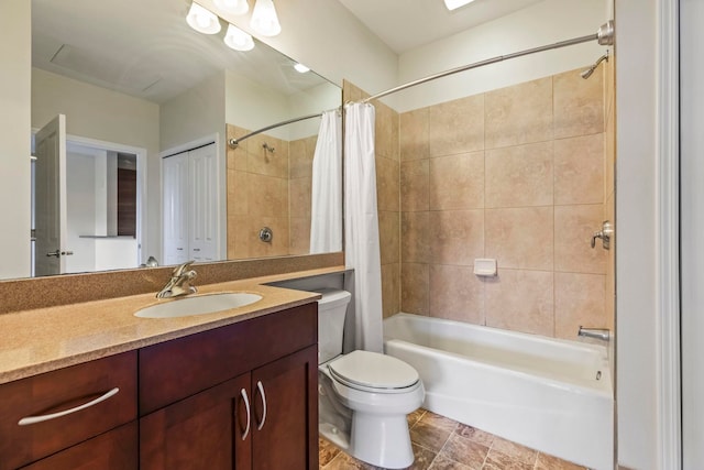 full bath featuring toilet, vanity, and shower / tub combo with curtain