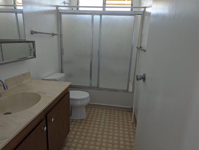 1525 Pakali Pl, Lanai City, HI 96763 - full bathroom featuring vanity, shower / bath combination with glass door, and toilet