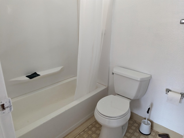 1525 Pakali Pl, Lanai City, HI 96763 - bathroom featuring toilet and shower / tub combo