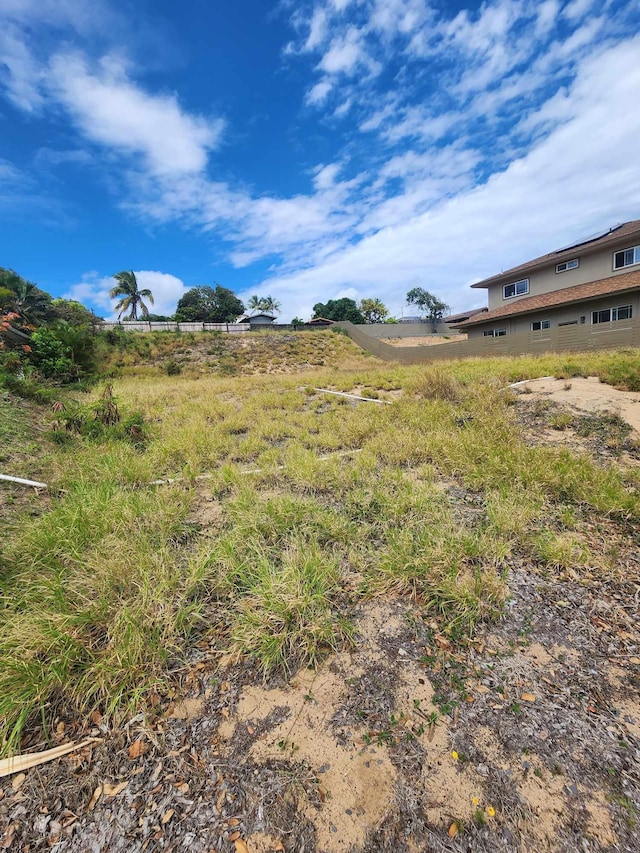 Listing photo 2 for 128 Keoneloa Pl Unit 16, Wailuku HI 96793