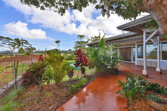 view of yard with a patio