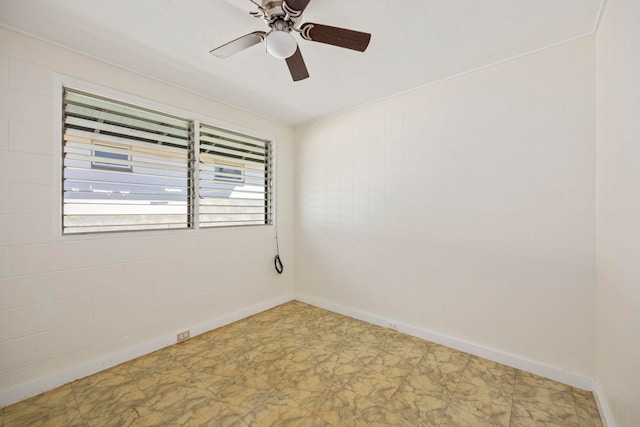 empty room featuring ceiling fan