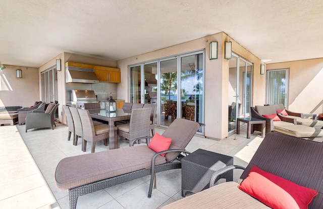 130 Kai Malina Pkwy Unit Nr202, Lahaina, HI 96761 - view of patio with outdoor lounge area and outdoor dining space