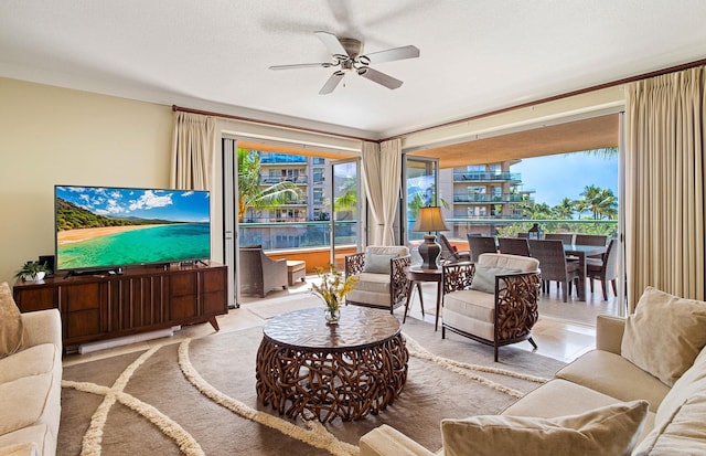 130 Kai Malina Pkwy Unit Nr202, Lahaina, HI 96761 - living room with ceiling fan