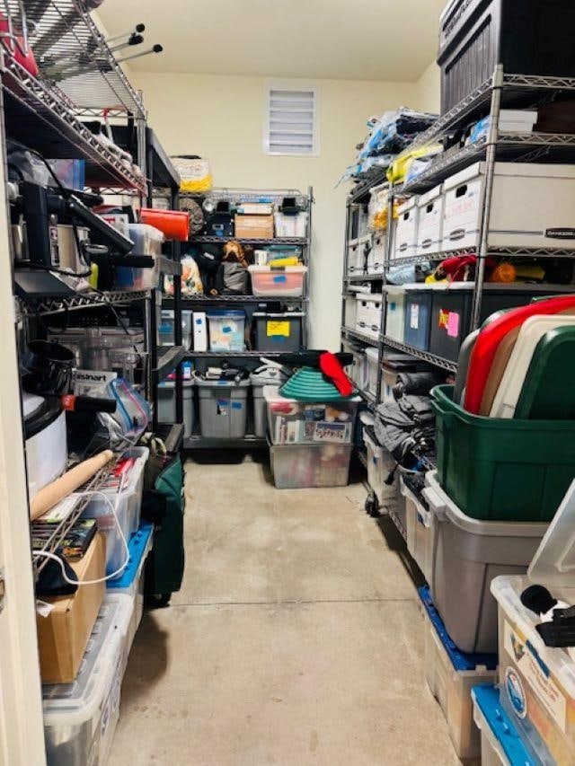 160 Kinohi Loa Loop, Wailuku, HI 96793 - view of storage room