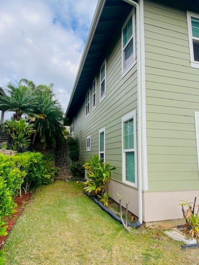 160 Kinohi Loa Loop, Wailuku, HI 96793 - view of side of home with a lawn