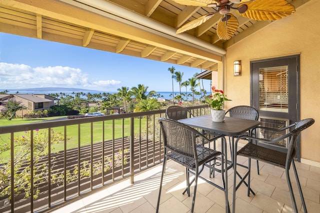 balcony with ceiling fan