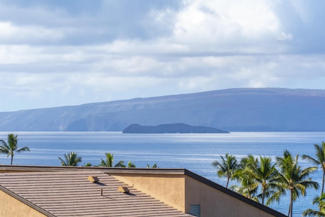 property view of mountains featuring a water view