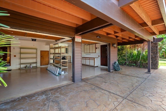 41 Pihaa St, Lahaina, HI 96761 - view of patio / terrace