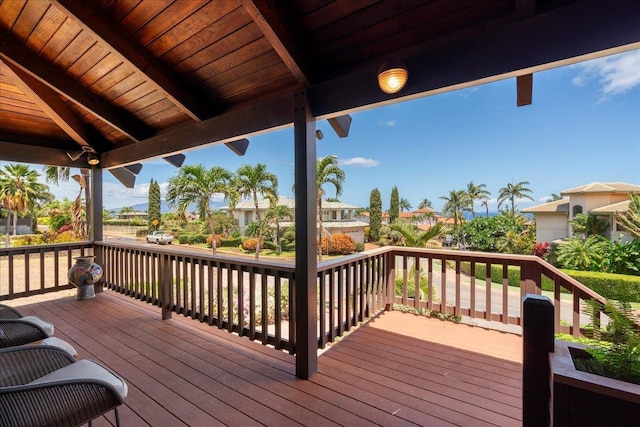 41 Pihaa St, Lahaina, HI 96761 - view of wooden deck